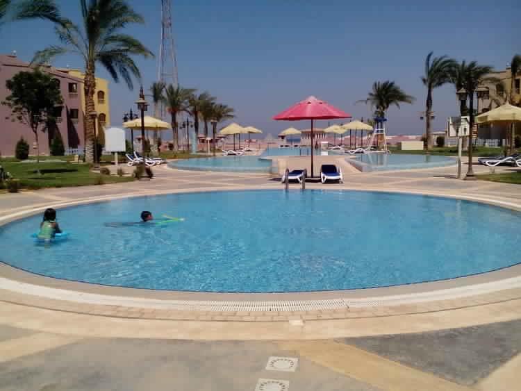 Sea View Chalet With Garden At Porto South Beach - Families Only Ain Sukhna Exterior photo